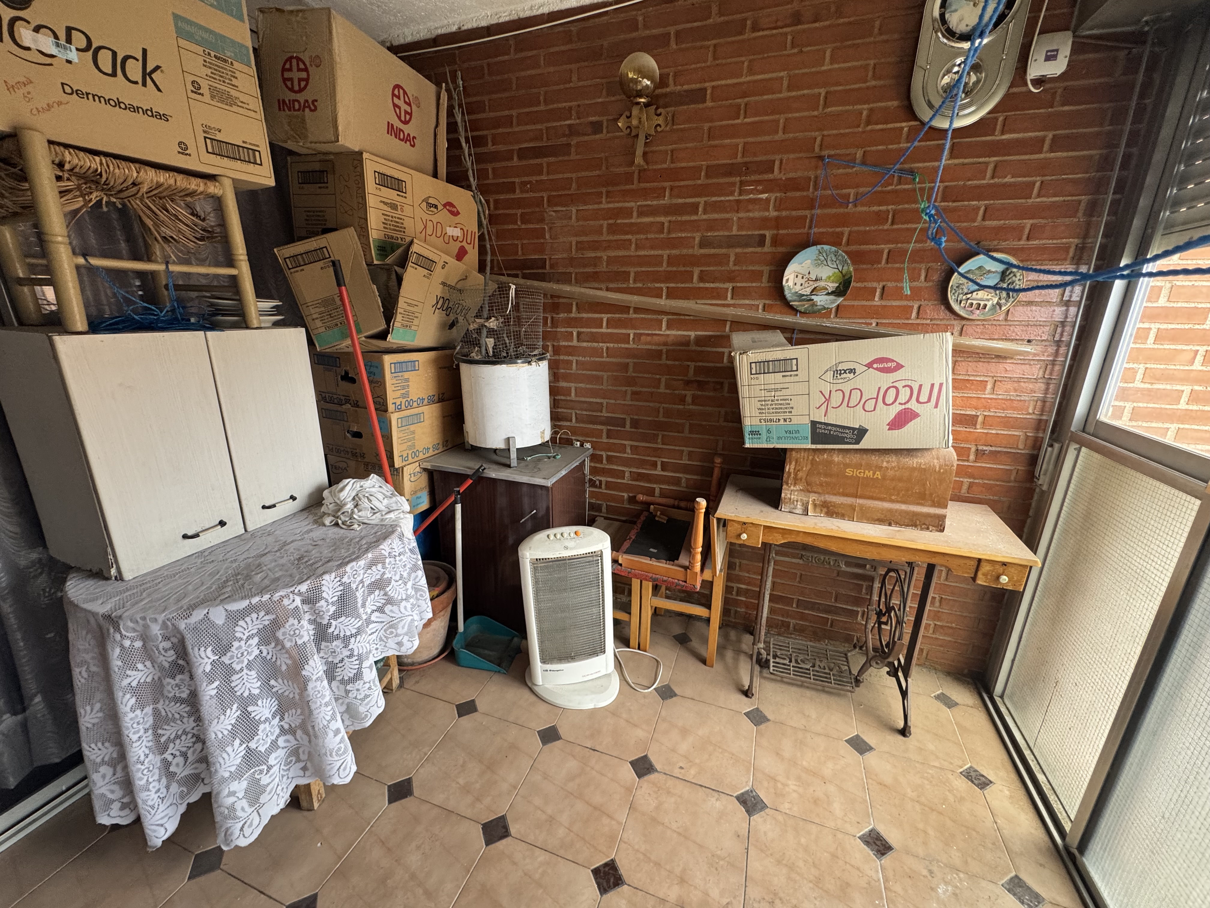CALLE ALBUÑUELAS, MADRID, 3 Habitaciones Habitaciones, ,1 BañoBathrooms,Piso,En Venta,CALLE ALBUÑUELAS ,1151