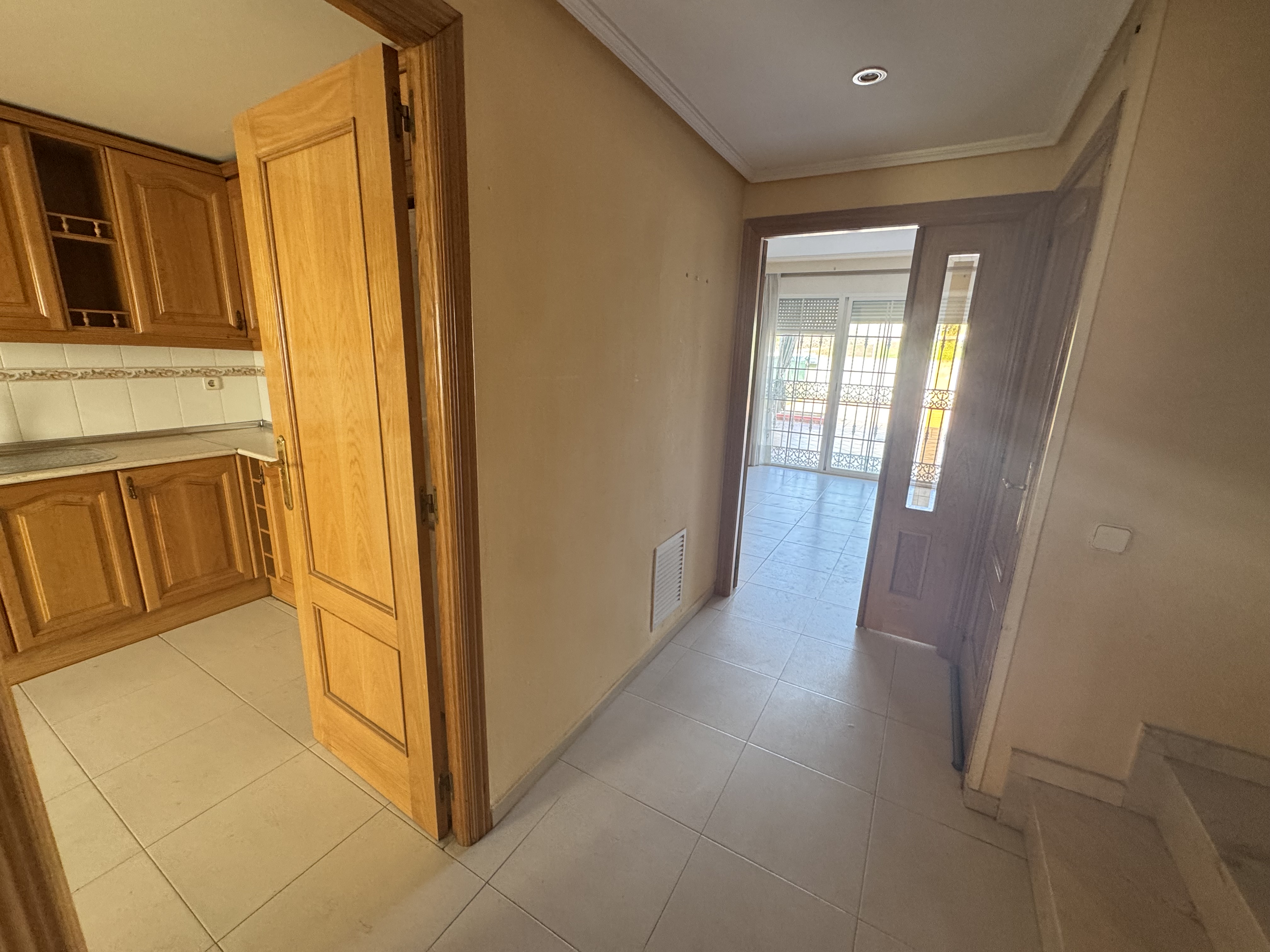 ZONA LAGUNA PARK, PARLA, 5 Habitaciones Habitaciones, ,2 BathroomsBathrooms,Casas y Chalets,En Venta,ZONA LAGUNA PARK,1156