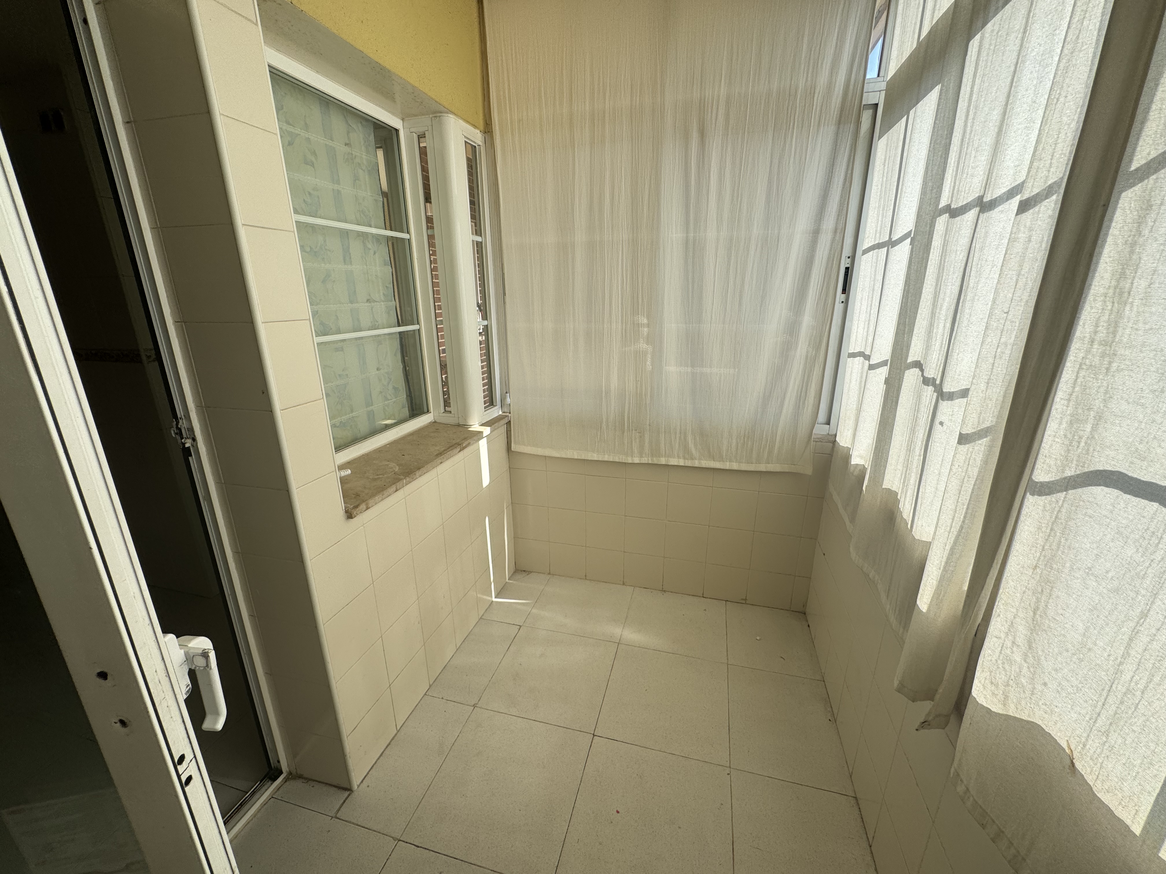 ZONA LAGUNA PARK, PARLA, 5 Habitaciones Habitaciones, ,2 BathroomsBathrooms,Casas y Chalets,En Venta,ZONA LAGUNA PARK,1156
