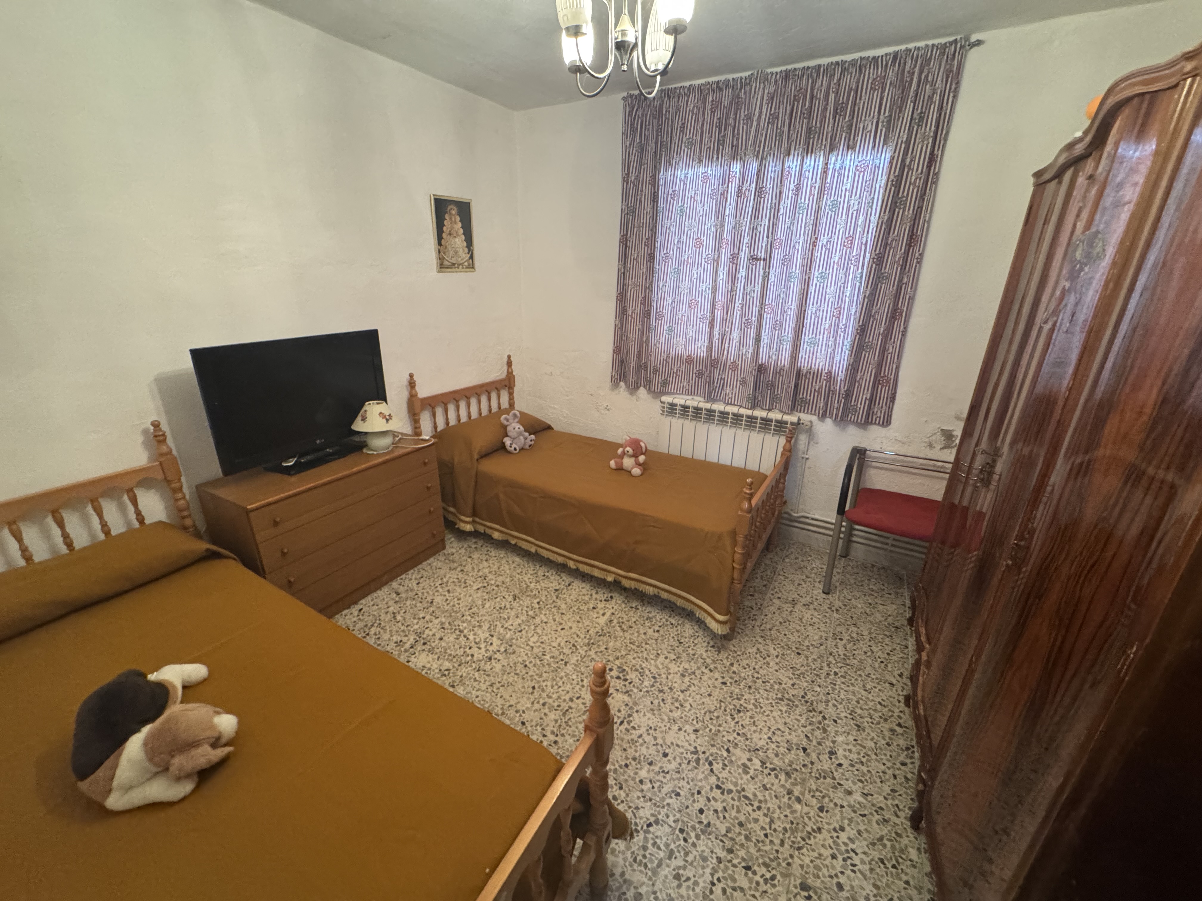 CALLE EXTREMADURA, VISO DE SAN JUAN, 3 Habitaciones Habitaciones, ,1 BañoBathrooms,Casas y Chalets,En Venta,CALLE EXTREMADURA,1157