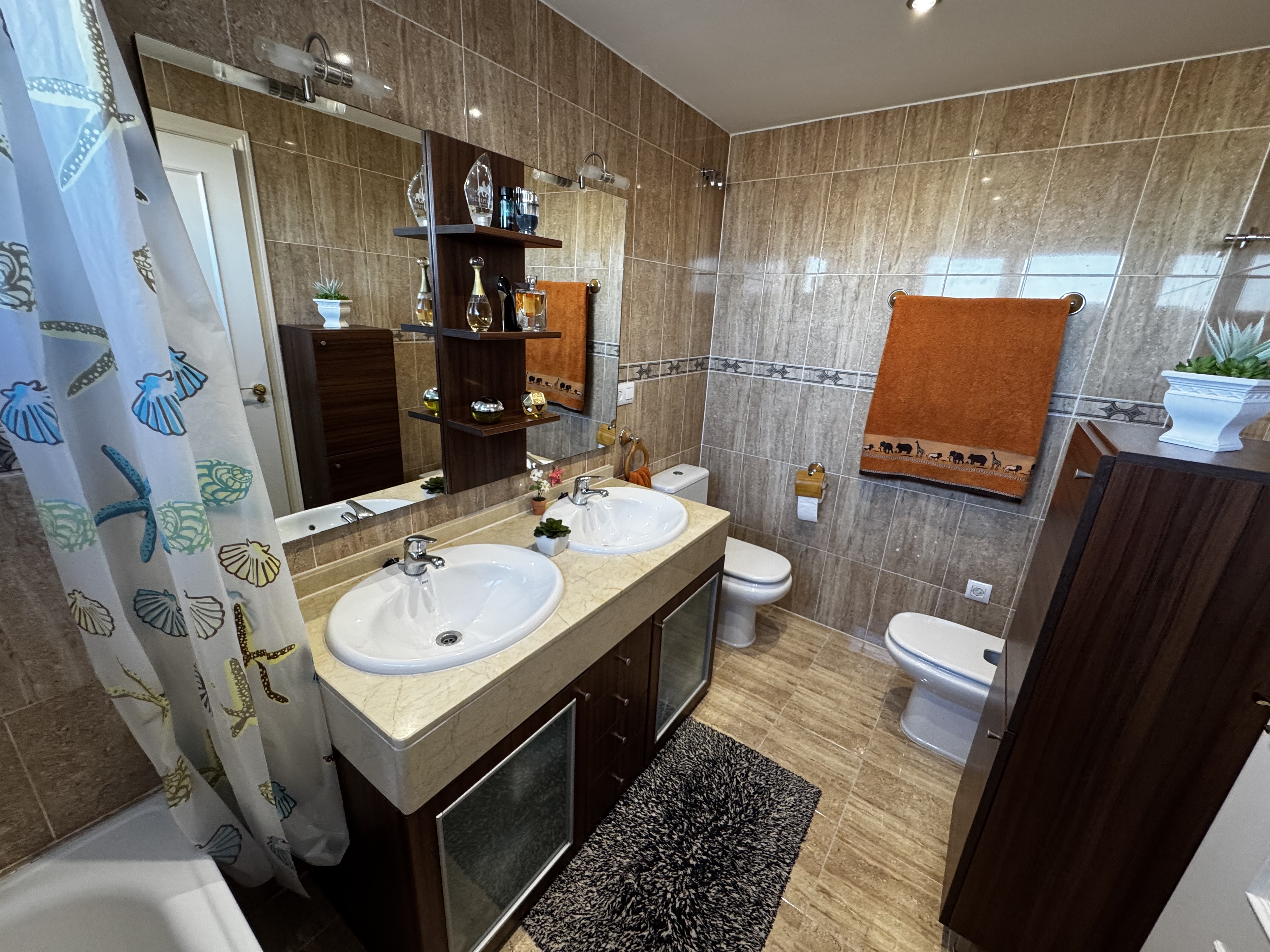 AVENIDA CONSTITUCIÓN, YUNCLER, 3 Habitaciones Habitaciones, ,3 BathroomsBathrooms,Casas y Chalets,En Venta,AVENIDA CONSTITUCIÓN,1158