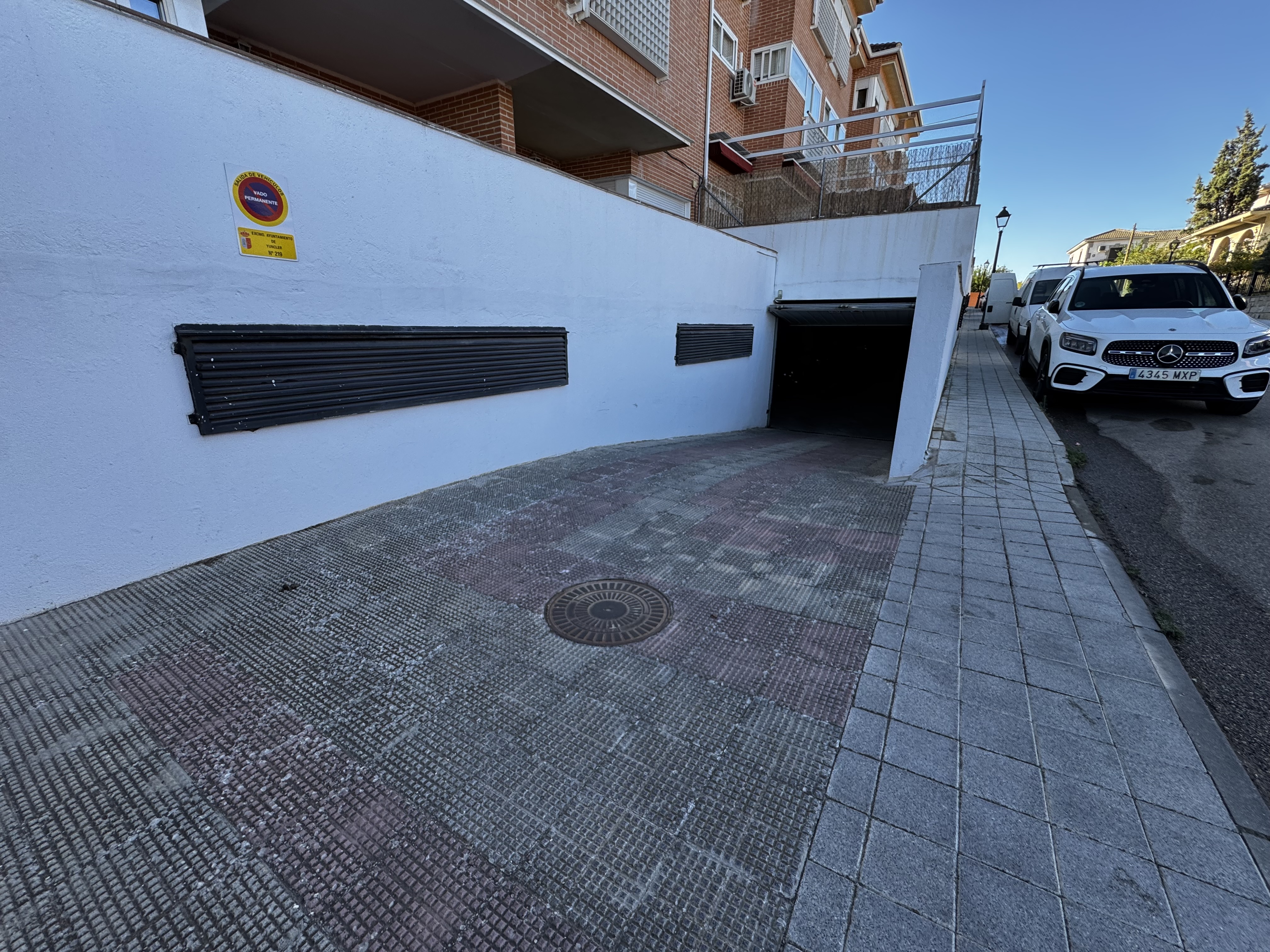 AVENIDA CONSTITUCIÓN, YUNCLER, 3 Habitaciones Habitaciones, ,3 BathroomsBathrooms,Casas y Chalets,En Venta,AVENIDA CONSTITUCIÓN,1158