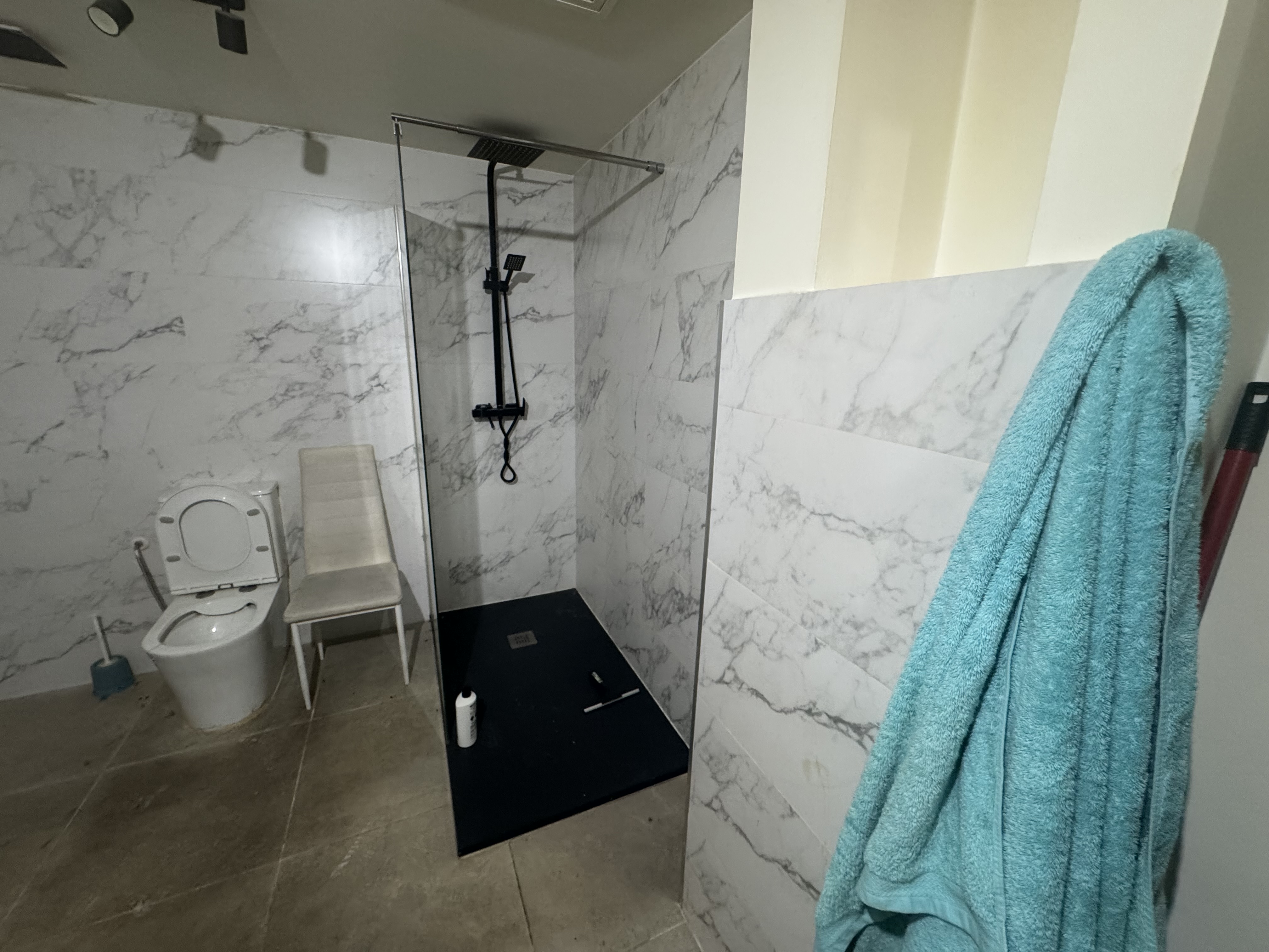 PARLA, ,1 BañoBathrooms,Local,En Venta,1165