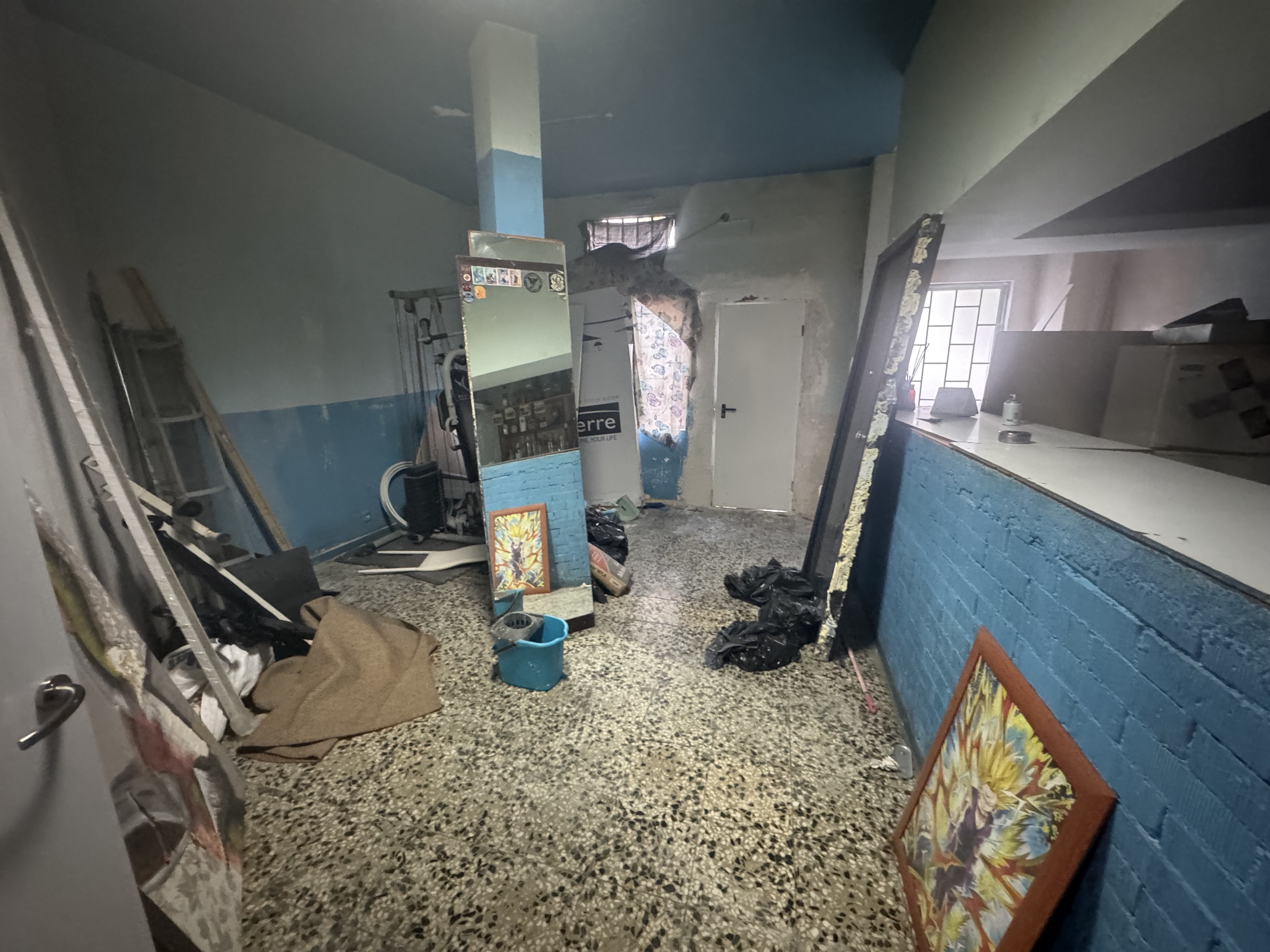 PARLA, ,1 BañoBathrooms,Local,En Venta,1165