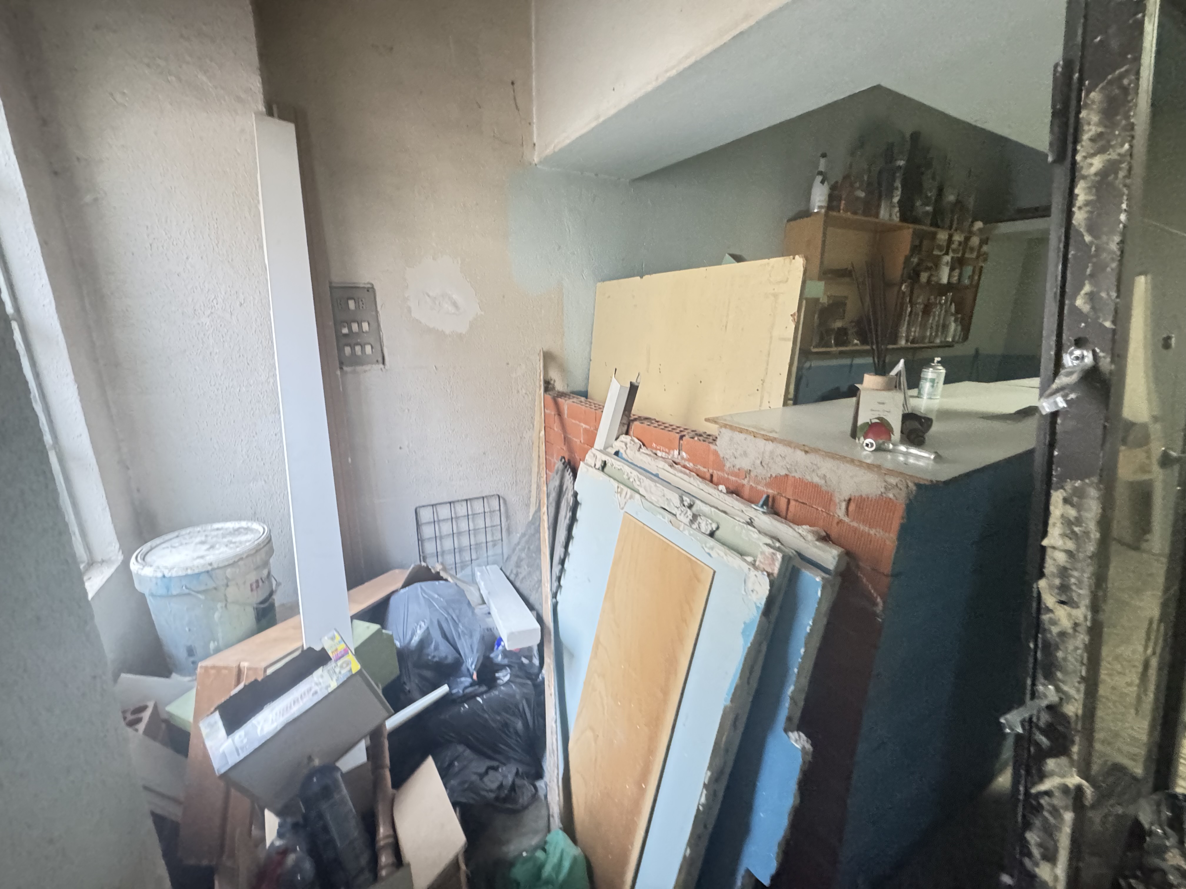 PARLA, ,1 BañoBathrooms,Local,En Venta,1165