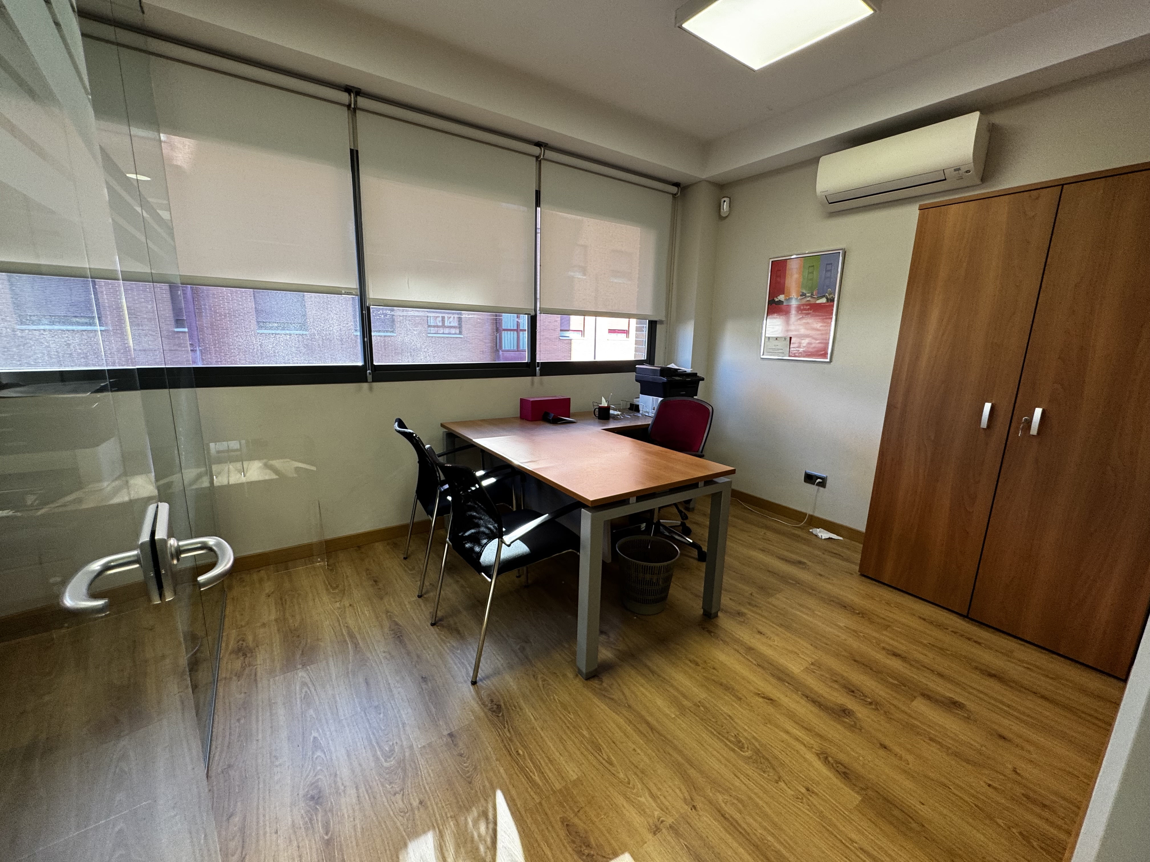 ZONA CENTRO, PARLA, ,2 BathroomsBathrooms,Oficina,En Venta,ZONA CENTRO,1167