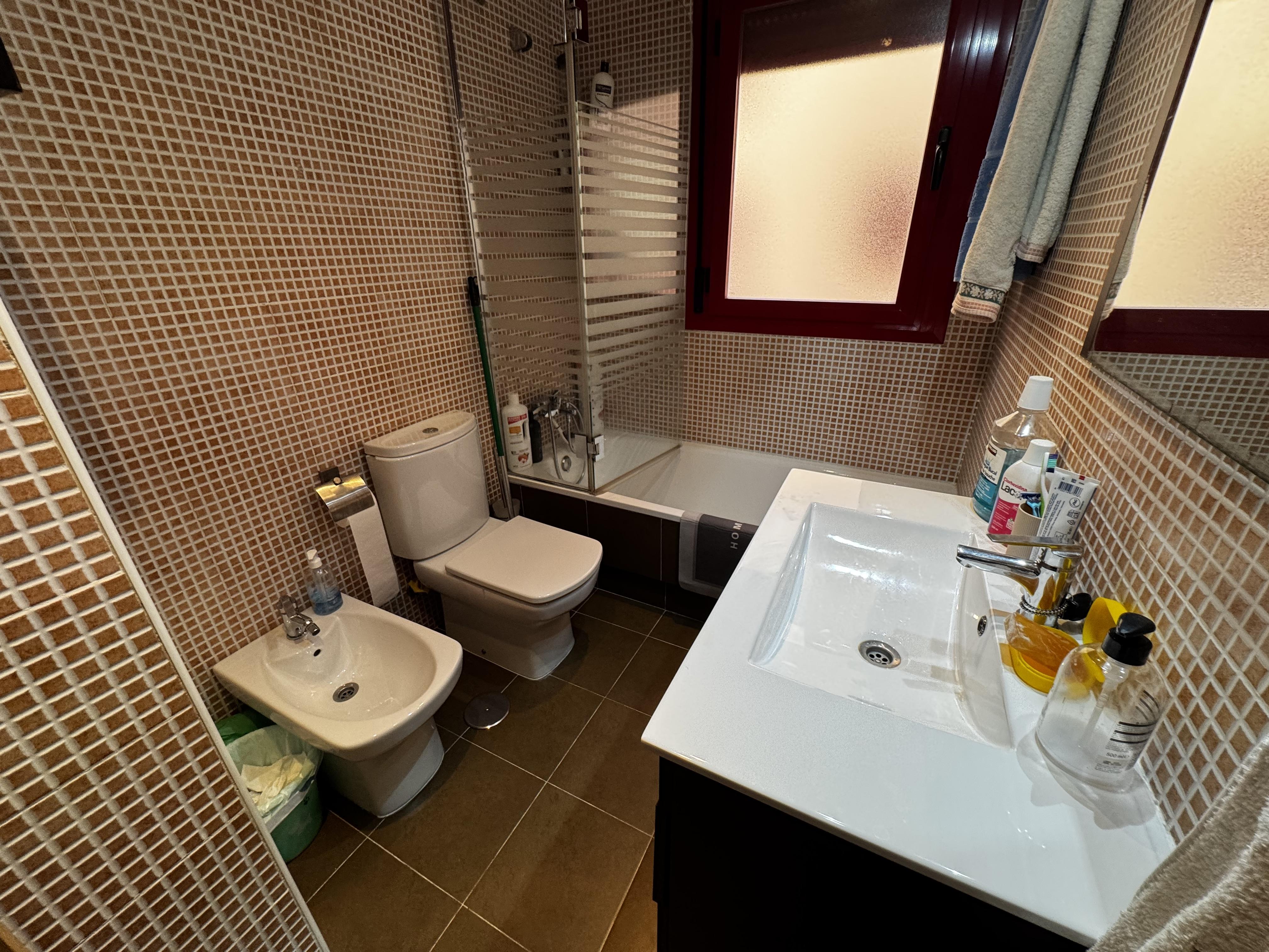 PARLA ESTE, PARLA, 3 Habitaciones Habitaciones, ,2 BathroomsBathrooms,Piso,En Venta,PARLA ESTE,1168