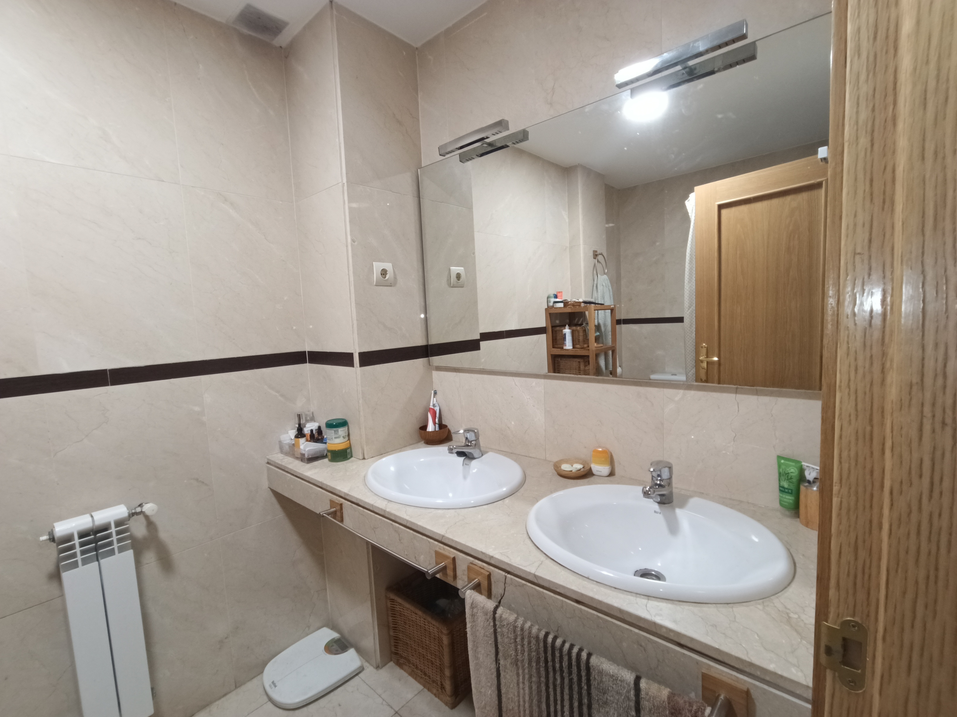 CALLE PLANETA URANO, PARLA, 4 Habitaciones Habitaciones, ,3 BathroomsBathrooms,Casas y Chalets,En Venta,CALLE PLANETA URANO,1174