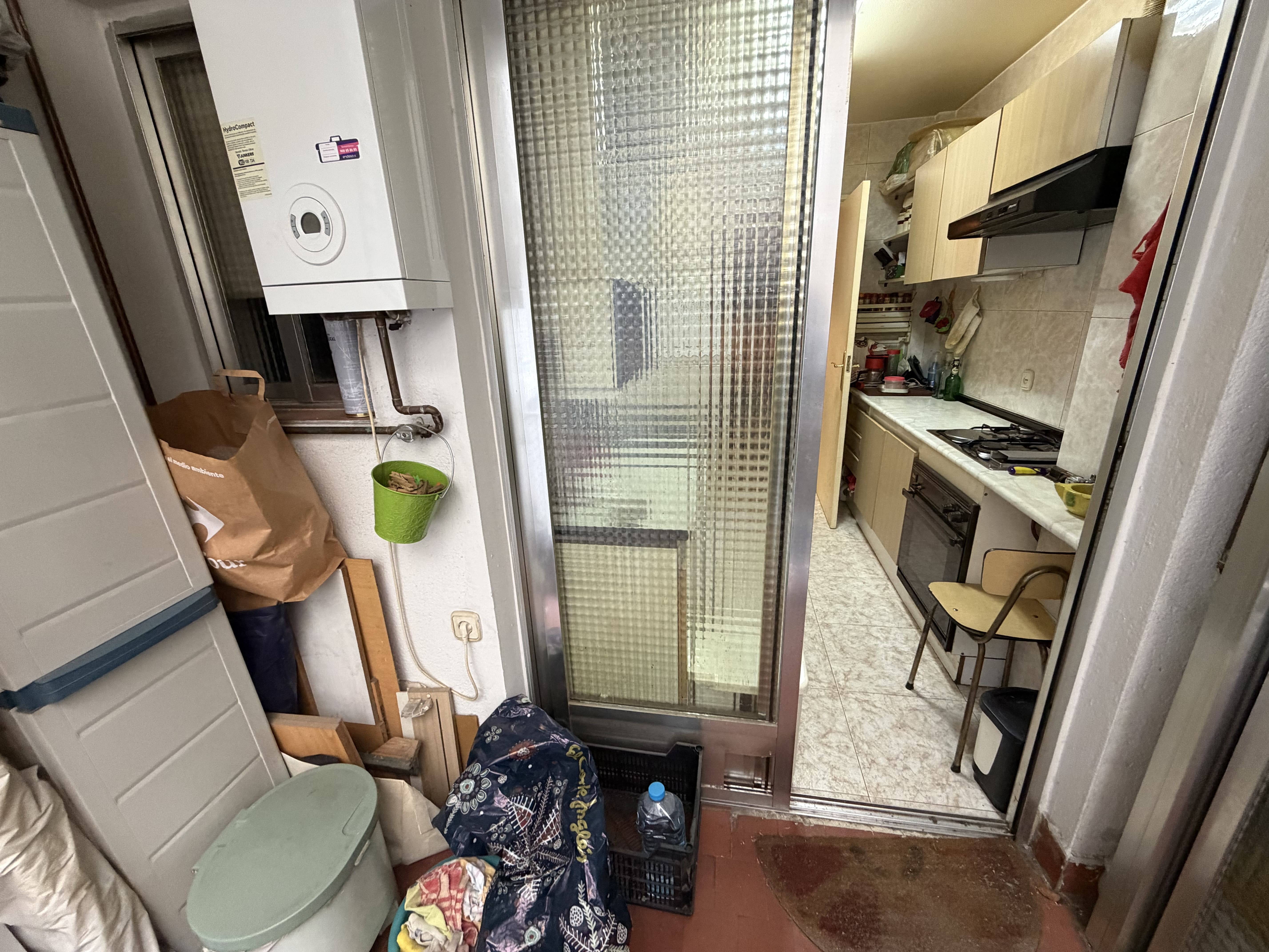 ALUCHE, ALUCHE, 3 Habitaciones Habitaciones, ,1 BañoBathrooms,Piso,En Venta,ALUCHE,1182