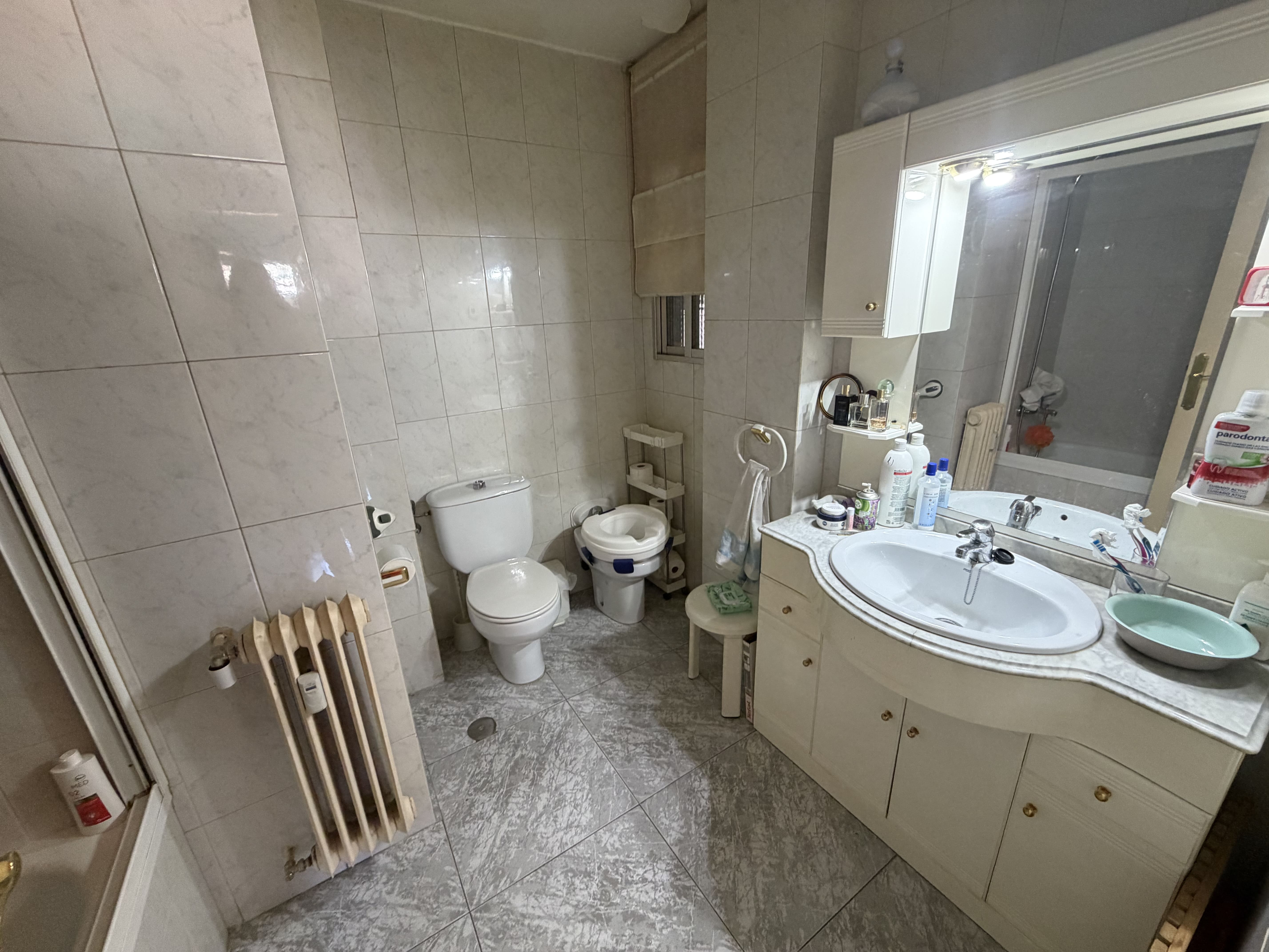 ALUCHE, ALUCHE, 3 Habitaciones Habitaciones, ,1 BañoBathrooms,Piso,En Venta,ALUCHE,1182