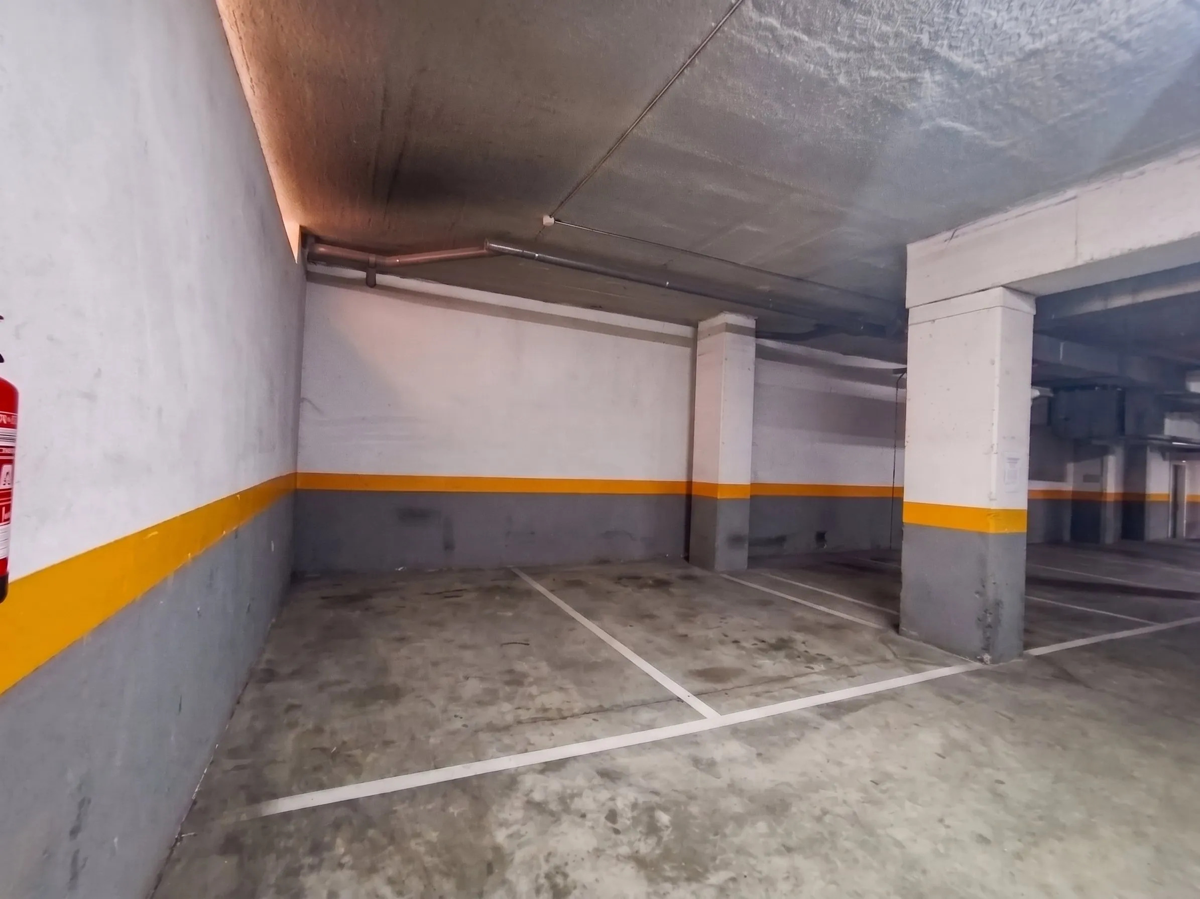CALLE CRISTINA SANCHEZ, PARLA, ,Plaza de Garaje,En Venta,CALLE CRISTINA SANCHEZ,1190